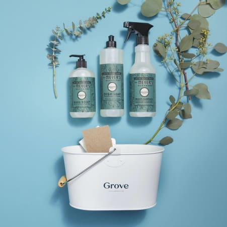 FREE Winter Gift Set from Grove Collaborative for NEW Accounts Closetsamples