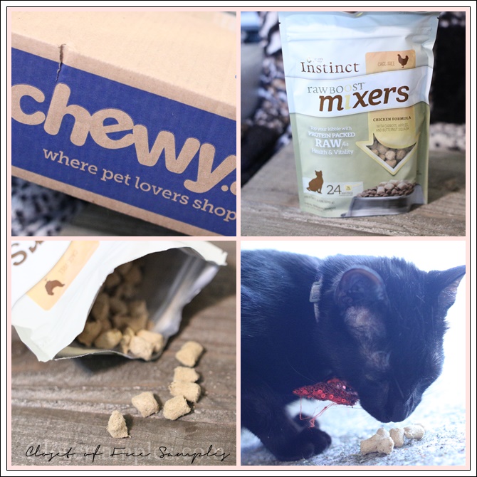 Nature`s Variety Instinct Raw Boost Mixers Chicken Formula Freeze-Dried Cat Food Topper on Chewy.com #Review